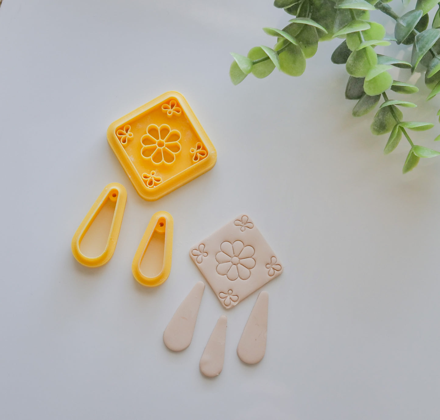 Diamond Flower Inspired Polymer Clay Cutter image 2